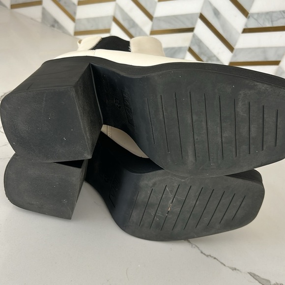 Mia Women's Dru Faux Leather White Booties With Heel Square Toe size 8.5 - Picture 7 of 12